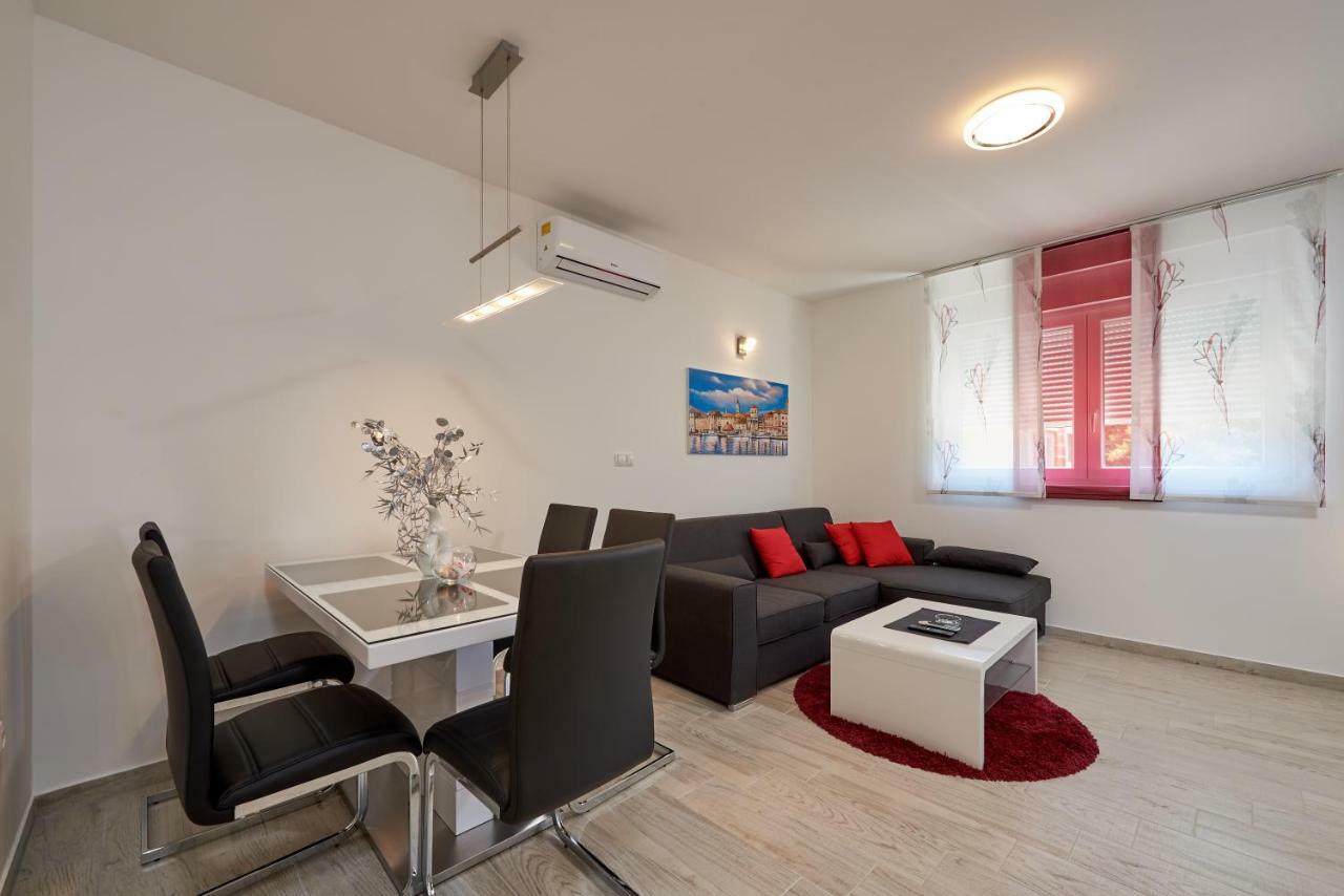 Ferienwohnung Apartman Jakov Trogir Exterior foto