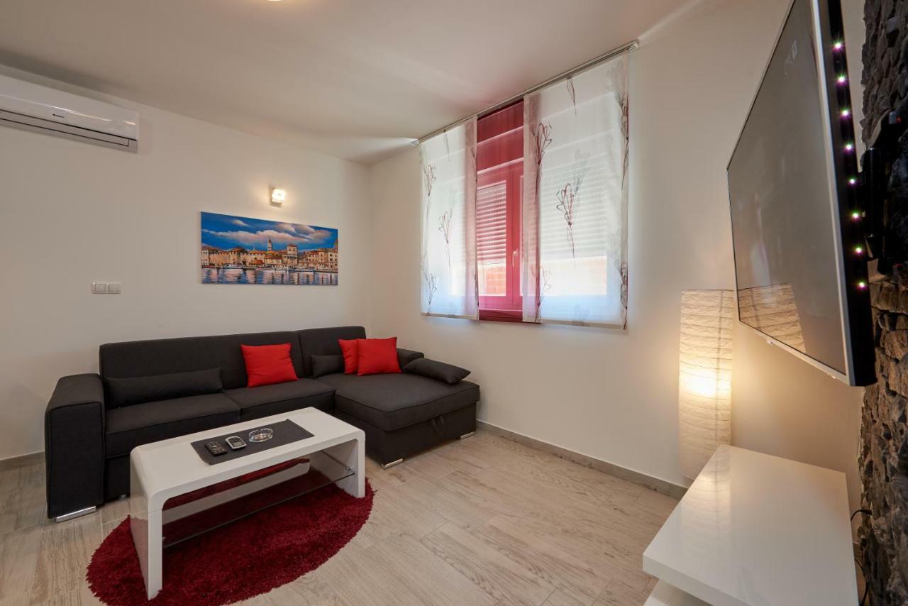 Ferienwohnung Apartman Jakov Trogir Exterior foto